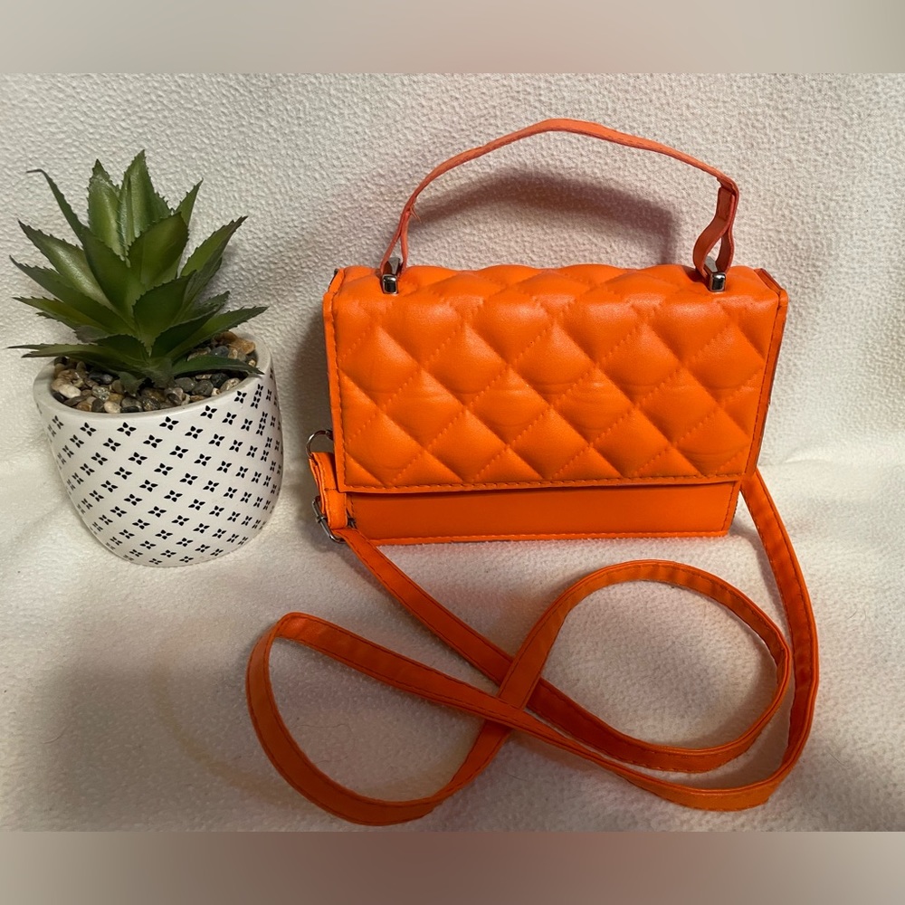 Crossbody bag